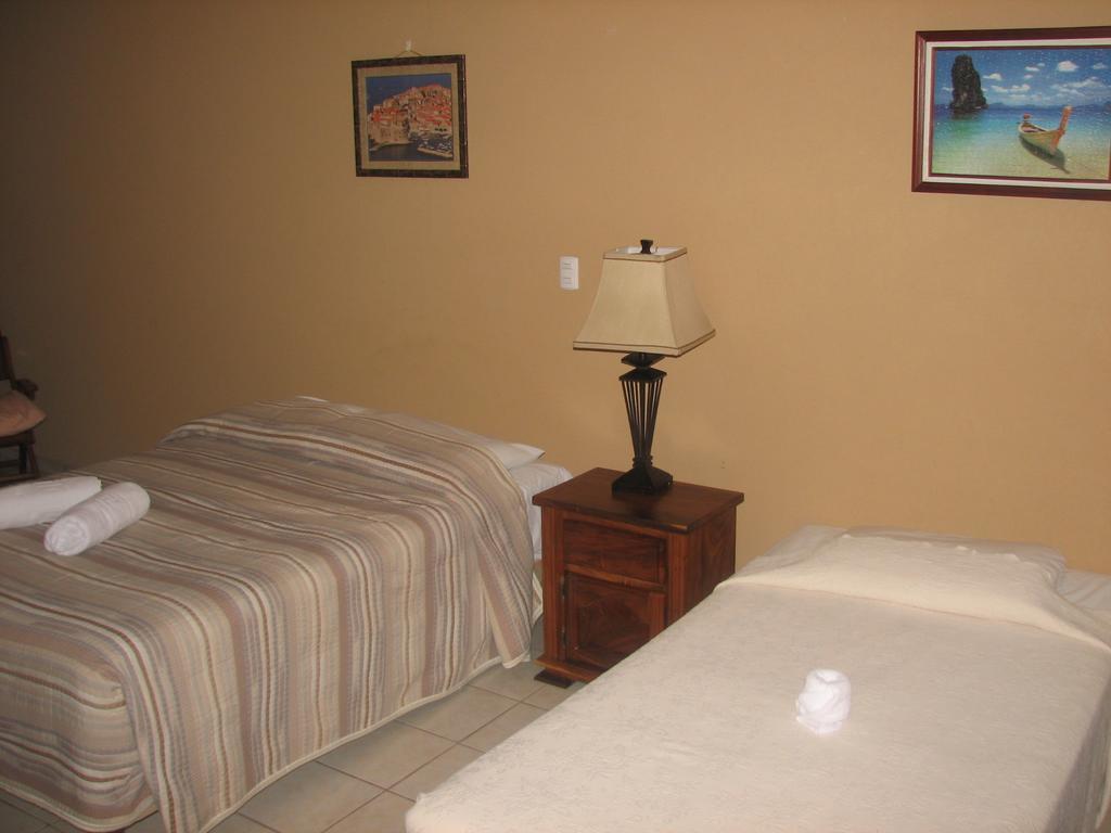 Hotel La Arena Liberia Exteriör bild
