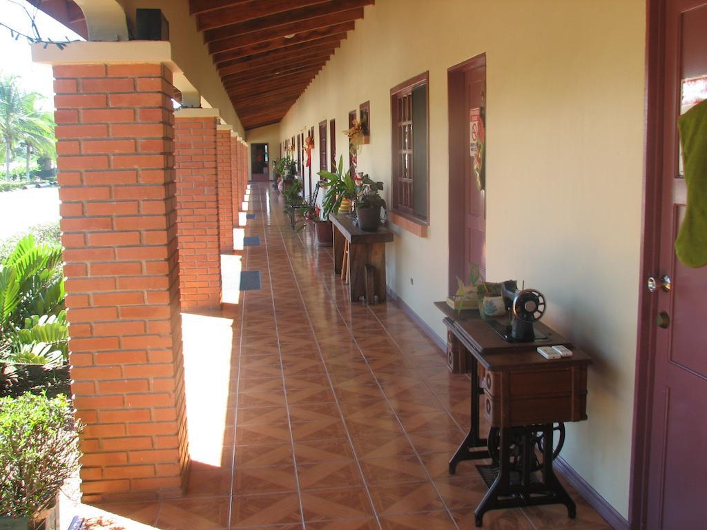 Hotel La Arena Liberia Exteriör bild