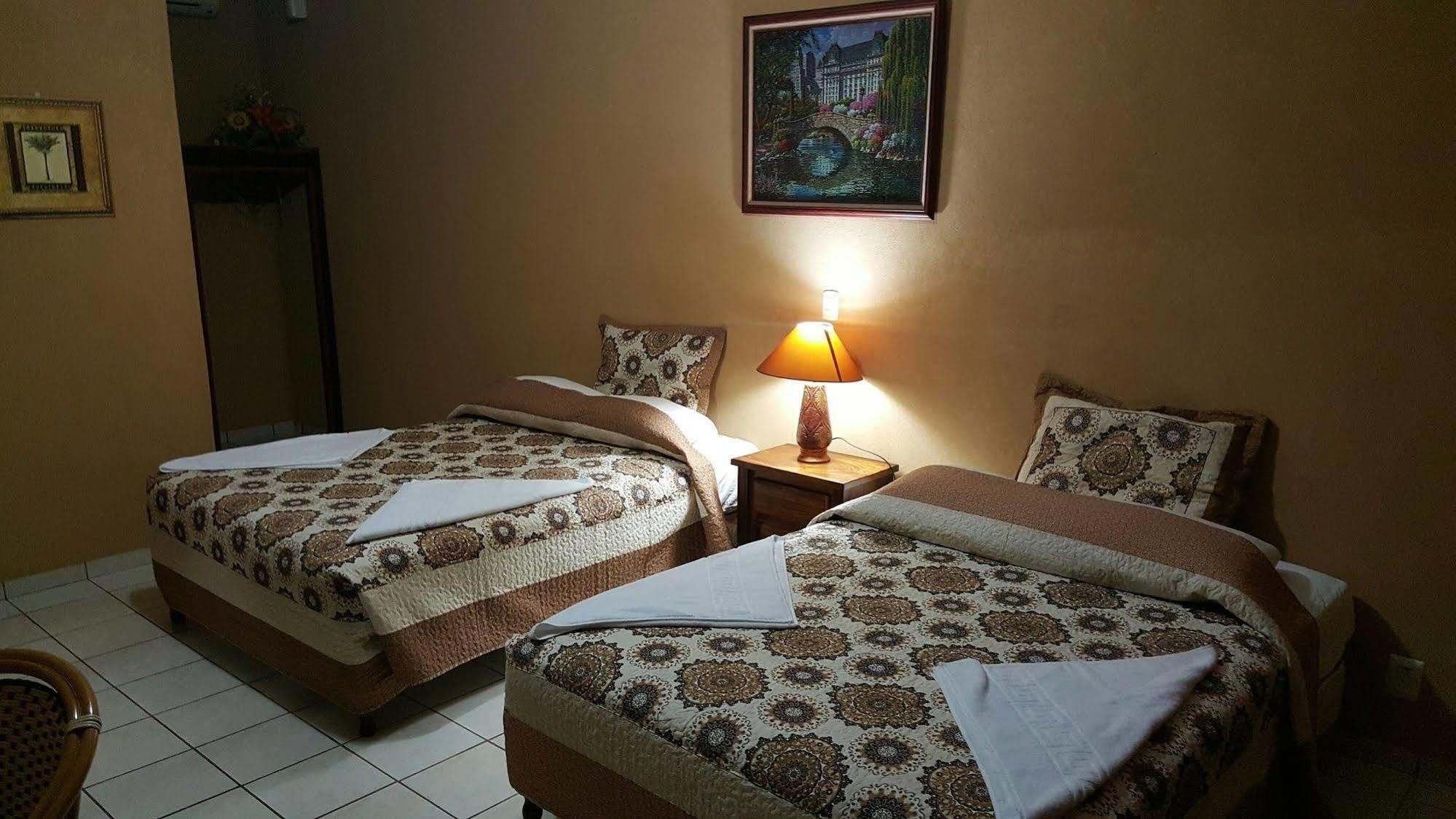 Hotel La Arena Liberia Exteriör bild